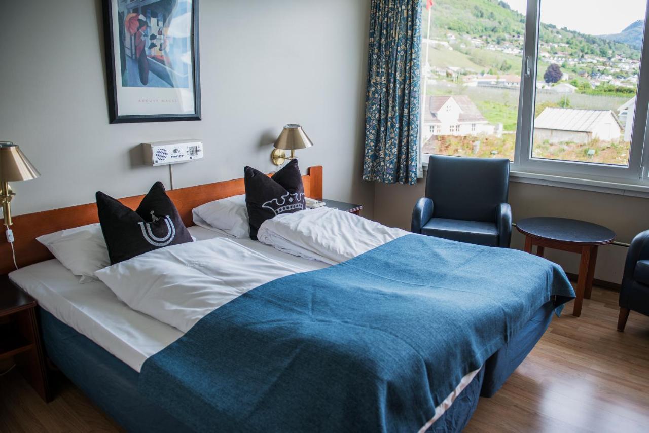 Leikanger Fjordhotel - Unike Hoteller エクステリア 写真