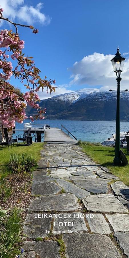 Leikanger Fjordhotel - Unike Hoteller エクステリア 写真