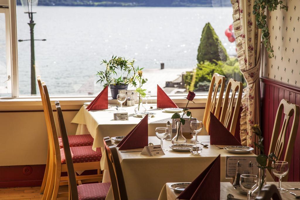 Leikanger Fjordhotel - Unike Hoteller エクステリア 写真