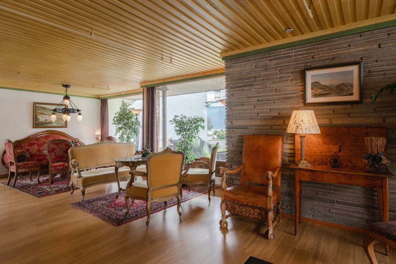 Leikanger Fjordhotel - Unike Hoteller エクステリア 写真