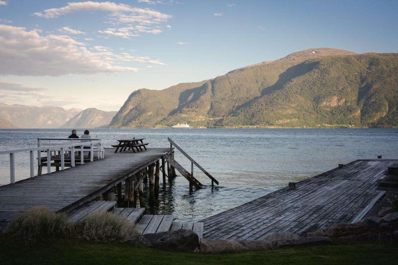Leikanger Fjordhotel - Unike Hoteller エクステリア 写真